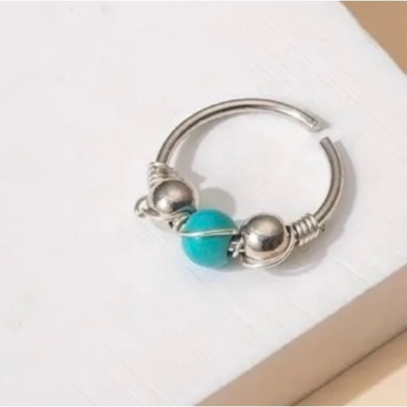 NWOT 1pc Boho Mini Turquoise Beaded Stainless Steel 20g Hoop Nose Ring - Picture 1 of 5